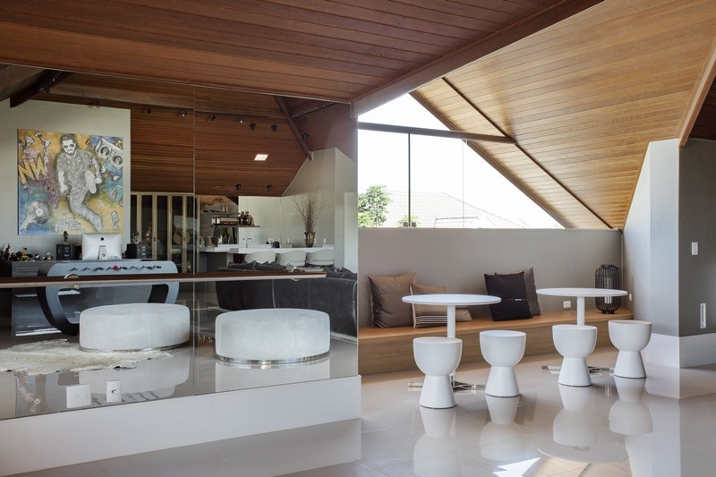 ESPAÇO PARA A DANÇA