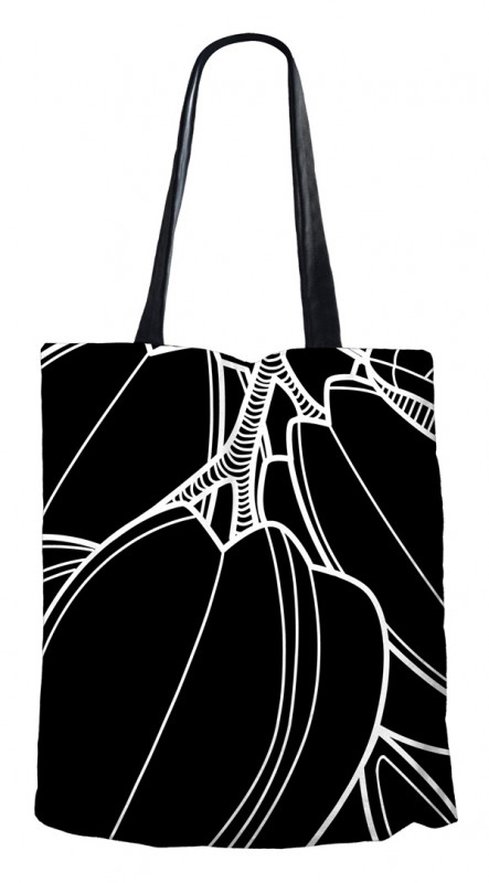 Ecobag Carambola preta por 50 reais na CASA CAJU